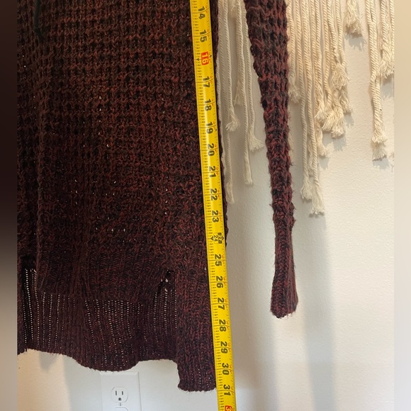 Rue21 Grunge Textured Sweater Size S - Picture 3 of 5